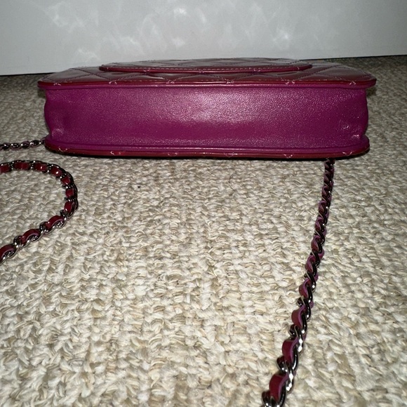 Chanel 2.55 Reissue WOC Burgundy Dark Red Leather Crossbody Bag Wallet on Chain - Picture 14 of 14
